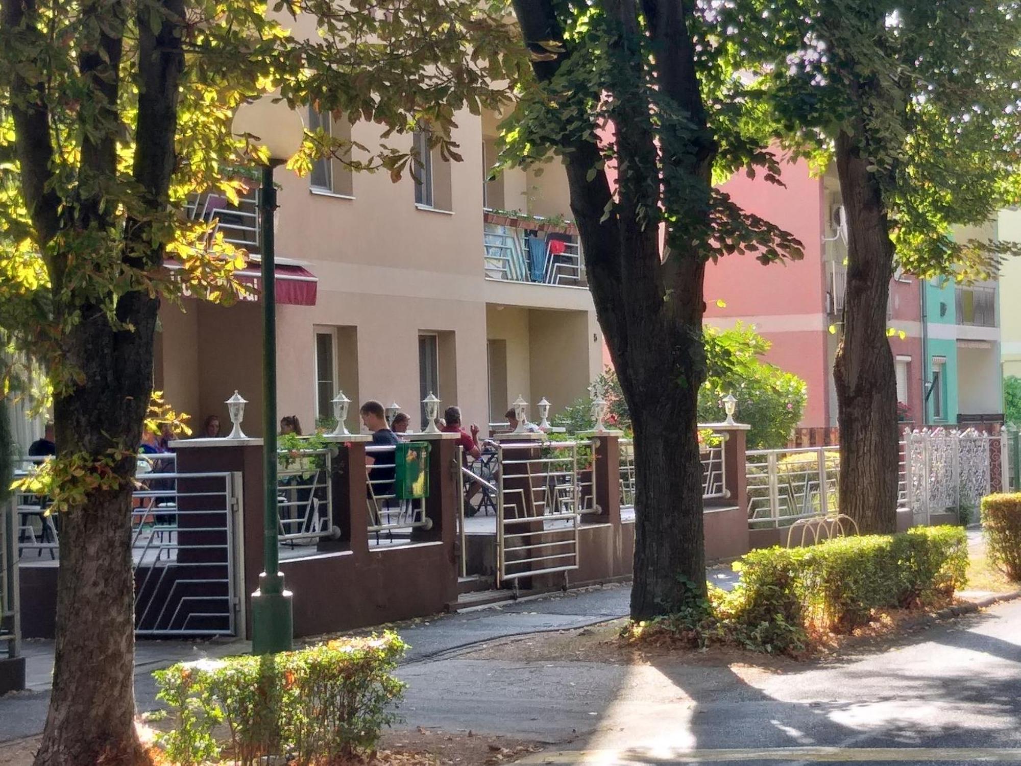 Hotel Pavai Hajdúszoboszló 외부 사진